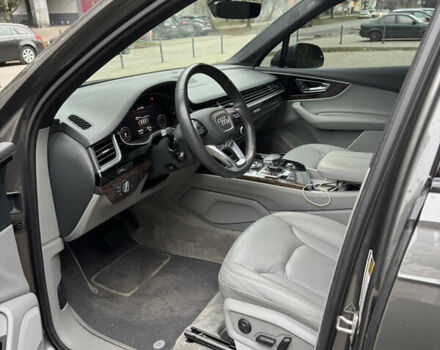 Серый Ауди Ку 7, объемом двигателя 3 л и пробегом 206 тыс. км за 25000 $, фото 10 на Automoto.ua