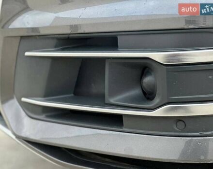 Серый Ауди Ку 7, объемом двигателя 3 л и пробегом 155 тыс. км за 25700 $, фото 2 на Automoto.ua