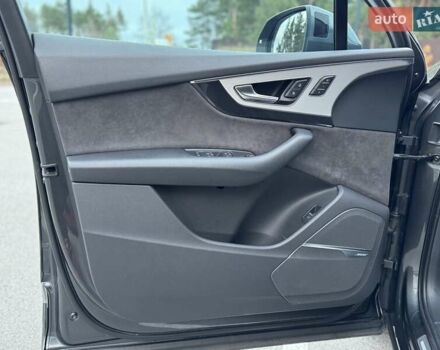 Серый Ауди Ку 7, объемом двигателя 2.97 л и пробегом 130 тыс. км за 46000 $, фото 36 на Automoto.ua