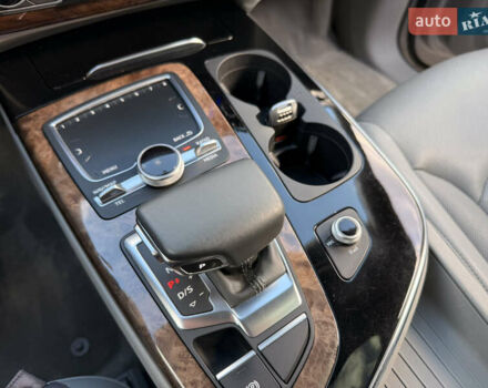 Сірий Ауді Ку 7, об'ємом двигуна 3 л та пробігом 74 тис. км за 35000 $, фото 19 на Automoto.ua