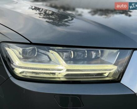 Серый Ауди Ку 7, объемом двигателя 2.97 л и пробегом 130 тыс. км за 46000 $, фото 17 на Automoto.ua