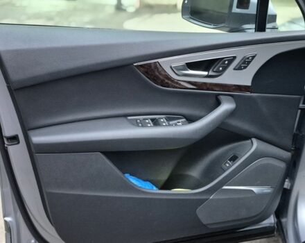 Сірий Ауді Ку 7, об'ємом двигуна 2 л та пробігом 196 тис. км за 26888 $, фото 16 на Automoto.ua