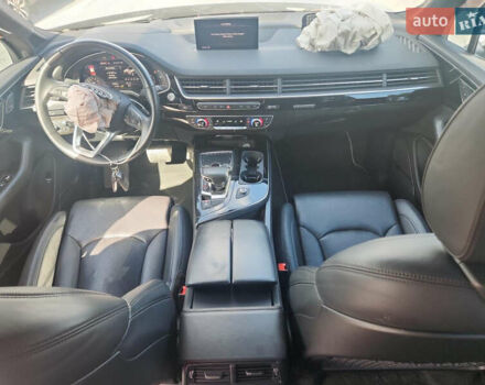 Сірий Ауді Ку 7, об'ємом двигуна 3 л та пробігом 125 тис. км за 11700 $, фото 15 на Automoto.ua