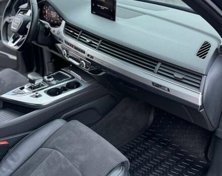 Серый Ауди Ку 7, объемом двигателя 2.97 л и пробегом 130 тыс. км за 46000 $, фото 73 на Automoto.ua