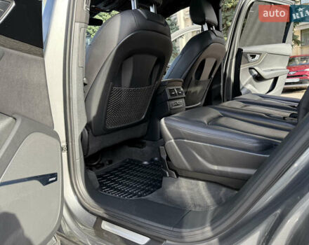 Сірий Ауді Ку 7, об'ємом двигуна 3 л та пробігом 157 тис. км за 29999 $, фото 25 на Automoto.ua