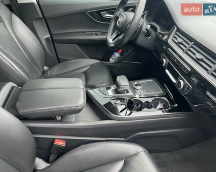 Серый Ауди Ку 7, объемом двигателя 3 л и пробегом 161 тыс. км за 35500 $, фото 13 на Automoto.ua