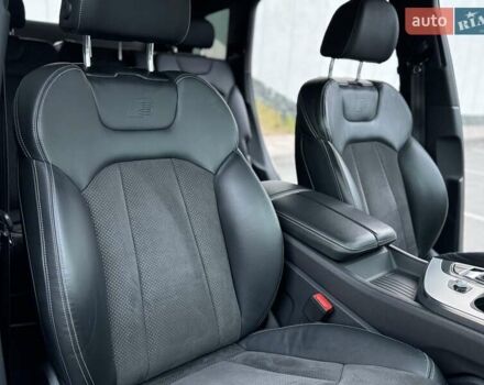 Серый Ауди Ку 7, объемом двигателя 2.97 л и пробегом 130 тыс. км за 46000 $, фото 74 на Automoto.ua