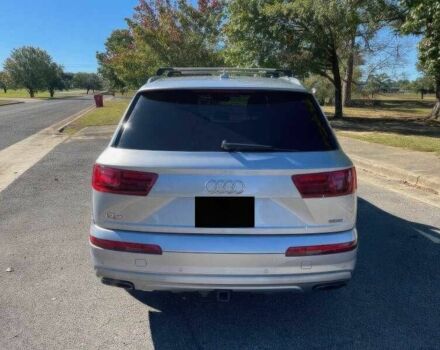 Серый Ауди Ку 7, объемом двигателя 2 л и пробегом 88 тыс. км за 14500 $, фото 5 на Automoto.ua