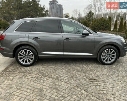 Серый Ауди Ку 7, объемом двигателя 3 л и пробегом 73 тыс. км за 41000 $, фото 6 на Automoto.ua