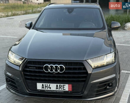 Серый Ауди Ку 7, объемом двигателя 3 л и пробегом 150 тыс. км за 48777 $, фото 6 на Automoto.ua