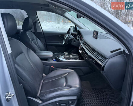 Серый Ауди Ку 7, объемом двигателя 3 л и пробегом 140 тыс. км за 26000 $, фото 18 на Automoto.ua