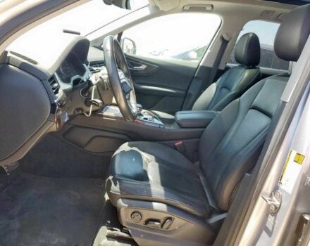 Серый Ауди Ку 7, объемом двигателя 3 л и пробегом 236 тыс. км за 18500 $, фото 6 на Automoto.ua