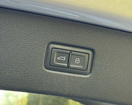 Серый Ауди Ку 7, объемом двигателя 3 л и пробегом 137 тыс. км за 32000 $, фото 39 на Automoto.ua