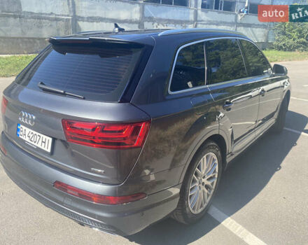 Серый Ауди Ку 7, объемом двигателя 2.97 л и пробегом 152 тыс. км за 45500 $, фото 7 на Automoto.ua