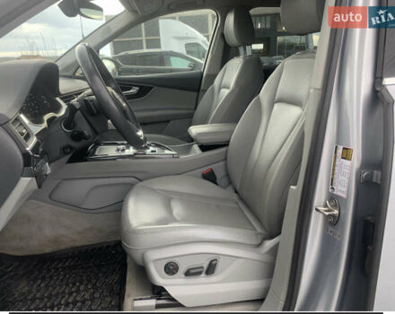 Серый Ауди Ку 7, объемом двигателя 3 л и пробегом 177 тыс. км за 22900 $, фото 4 на Automoto.ua