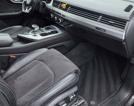 Серый Ауди Ку 7, объемом двигателя 3 л и пробегом 348 тыс. км за 39500 $, фото 20 на Automoto.ua