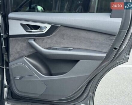 Серый Ауди Ку 7, объемом двигателя 2.97 л и пробегом 130 тыс. км за 46000 $, фото 64 на Automoto.ua