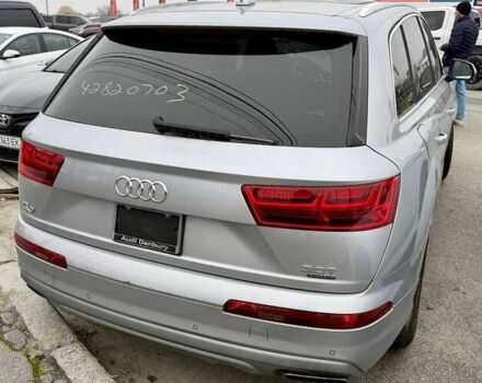 Сірий Ауді Ку 7, об'ємом двигуна 3 л та пробігом 427 тис. км за 14500 $, фото 7 на Automoto.ua