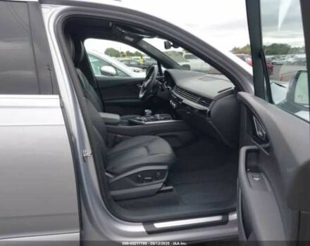 Сірий Ауді Ку 7, об'ємом двигуна 3 л та пробігом 112 тис. км за 8000 $, фото 8 на Automoto.ua