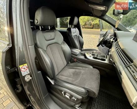 Ауди Ку 7 2018 в Одессе на Automoto.ua Серый Ауди Ку 7, объемом двигателя 2.97 л и пробегом 236 тыс. км за 38700 $, фото 62 на Automoto.ua