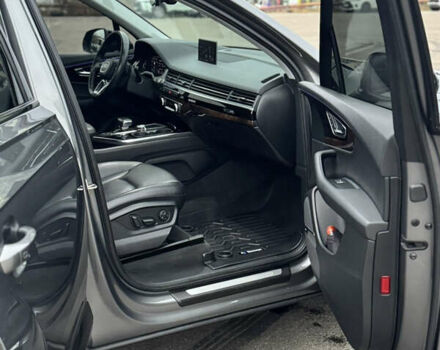 Серый Ауди Ку 7, объемом двигателя 3 л и пробегом 138 тыс. км за 33500 $, фото 27 на Automoto.ua