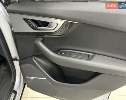 Сірий Ауді Ку 7, об'ємом двигуна 3 л та пробігом 75 тис. км за 36000 $, фото 15 на Automoto.ua