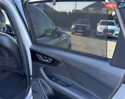 Сірий Ауді Ку 7, об'ємом двигуна 3 л та пробігом 165 тис. км за 28000 $, фото 13 на Automoto.ua