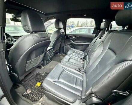 Сірий Ауді Ку 7, об'ємом двигуна 3 л та пробігом 427 тис. км за 14500 $, фото 15 на Automoto.ua