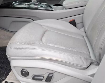 Серый Ауди Ку 7, объемом двигателя 3 л и пробегом 147 тыс. км за 26000 $, фото 28 на Automoto.ua