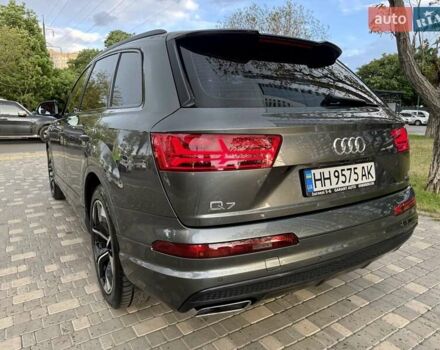Ауди Ку 7 2018 в Одессе на Automoto.ua Серый Ауди Ку 7, объемом двигателя 2.97 л и пробегом 236 тыс. км за 38700 $, фото 42 на Automoto.ua