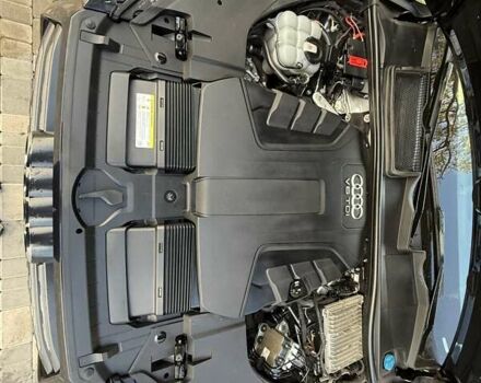 Ауди Ку 7 2018 в Одессе на Automoto.ua Серый Ауди Ку 7, объемом двигателя 2.97 л и пробегом 236 тыс. км за 38700 $, фото 104 на Automoto.ua