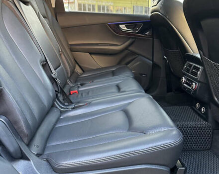 Сірий Ауді Ку 7, об'ємом двигуна 3 л та пробігом 135 тис. км за 26999 $, фото 16 на Automoto.ua