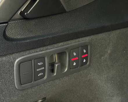 Серый Ауди Ку 7, объемом двигателя 3 л и пробегом 137 тыс. км за 32000 $, фото 13 на Automoto.ua