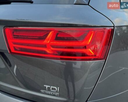 Серый Ауди Ку 7, объемом двигателя 2.97 л и пробегом 130 тыс. км за 46000 $, фото 28 на Automoto.ua