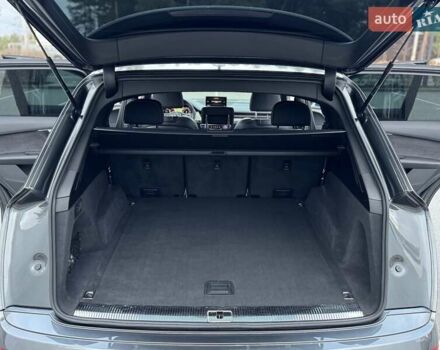 Серый Ауди Ку 7, объемом двигателя 2.97 л и пробегом 130 тыс. км за 46000 $, фото 31 на Automoto.ua