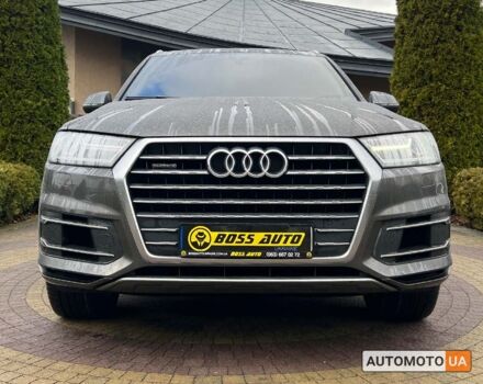 Серый Ауди Ку 7, объемом двигателя 3 л и пробегом 102 тыс. км за 33500 $, фото 1 на Automoto.ua