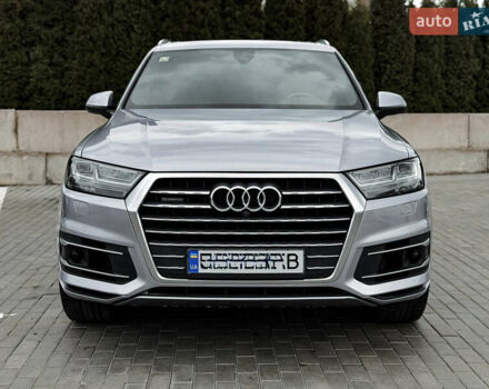 Серый Ауди Ку 7, объемом двигателя 3 л и пробегом 267 тыс. км за 24500 $, фото 1 на Automoto.ua