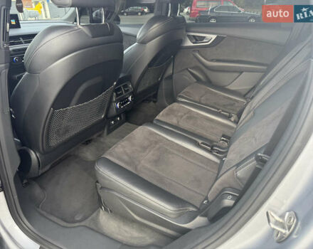 Ауди Ку 7 2018 в Ковель на Automoto.ua Серый Ауди Ку 7, объемом двигателя 2.97 л и пробегом 188 тыс. км за 41900 $, фото 44 на Automoto.ua