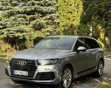 Серый Ауди Ку 7, объемом двигателя 3 л и пробегом 137 тыс. км за 32000 $, фото 1 на Automoto.ua