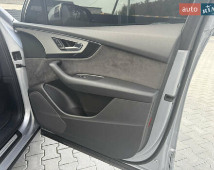 Ауди Ку 7 2018 в Ковель на Automoto.ua Серый Ауди Ку 7, объемом двигателя 2.97 л и пробегом 188 тыс. км за 41900 $, фото 29 на Automoto.ua