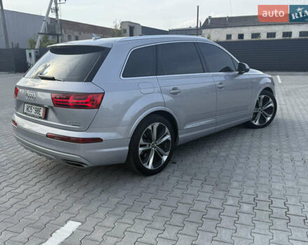Ауди Ку 7 2018 в Ковель на Automoto.ua Серый Ауди Ку 7, объемом двигателя 2.97 л и пробегом 188 тыс. км за 41900 $, фото 3 на Automoto.ua