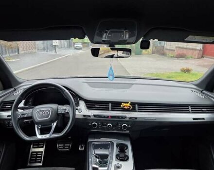 Серый Ауди Ку 7, объемом двигателя 3 л и пробегом 348 тыс. км за 39500 $, фото 18 на Automoto.ua