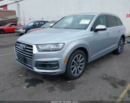 Сірий Ауді Ку 7, об'ємом двигуна 3 л та пробігом 112 тис. км за 8000 $, фото 6 на Automoto.ua