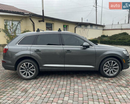 Серый Ауди Ку 7, объемом двигателя 3 л и пробегом 161 тыс. км за 35500 $, фото 2 на Automoto.ua