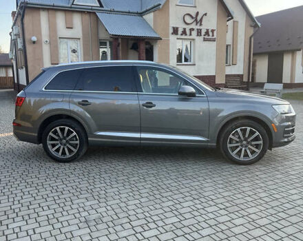 Серый Ауди Ку 7, объемом двигателя 3 л и пробегом 180 тыс. км за 23950 $, фото 3 на Automoto.ua