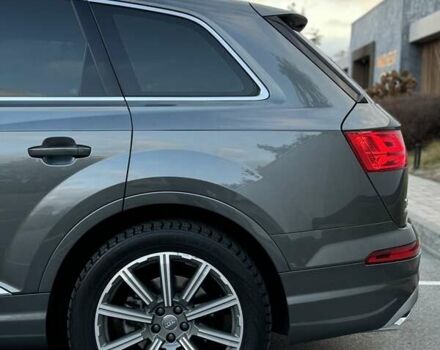 Серый Ауди Ку 7, объемом двигателя 2.97 л и пробегом 130 тыс. км за 46000 $, фото 14 на Automoto.ua