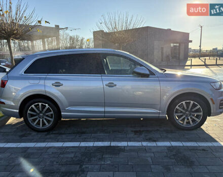 Сірий Ауді Ку 7, об'ємом двигуна 3 л та пробігом 165 тис. км за 28000 $, фото 4 на Automoto.ua