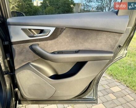 Ауди Ку 7 2018 в Одессе на Automoto.ua Серый Ауди Ку 7, объемом двигателя 2.97 л и пробегом 236 тыс. км за 38700 $, фото 72 на Automoto.ua