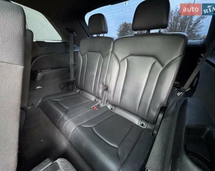 Серый Ауди Ку 7, объемом двигателя 3 л и пробегом 127 тыс. км за 26000 $, фото 15 на Automoto.ua