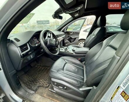 Сірий Ауді Ку 7, об'ємом двигуна 3 л та пробігом 427 тис. км за 14500 $, фото 19 на Automoto.ua